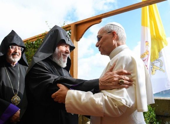 Pope Leo holds first audience for Armenian Catholicos Karekin II