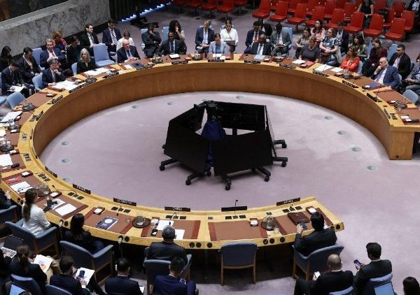 U.S. vetoes U.N. ceasefire resolution as Gaza crisis deepens