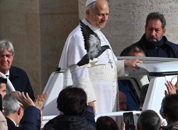 Pope: Even as Jubilee ends we remain pilgrims of hope