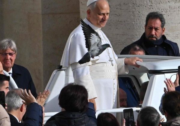 Pope: Even as Jubilee ends we remain pilgrims of hope