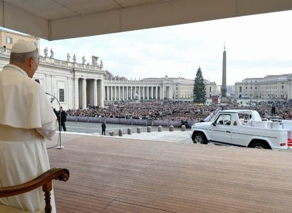 Pope at Audience: Unjust investments come at 'bloody price of millions of human lives'