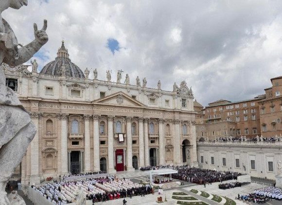 Pope promotes employment of persons with disabilities in the Vatican