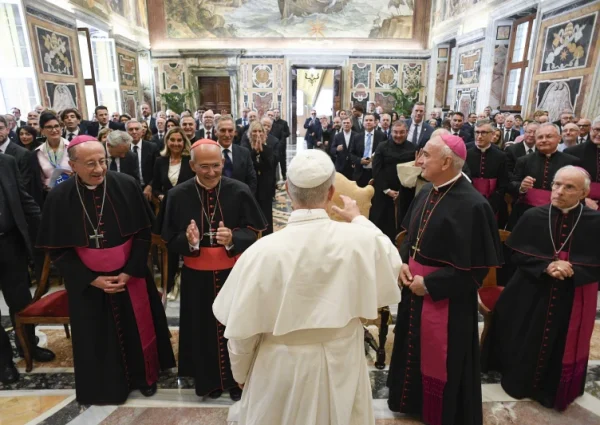 Pope Leo XIV urges theologians to defend creation and human dignity in the age of AI