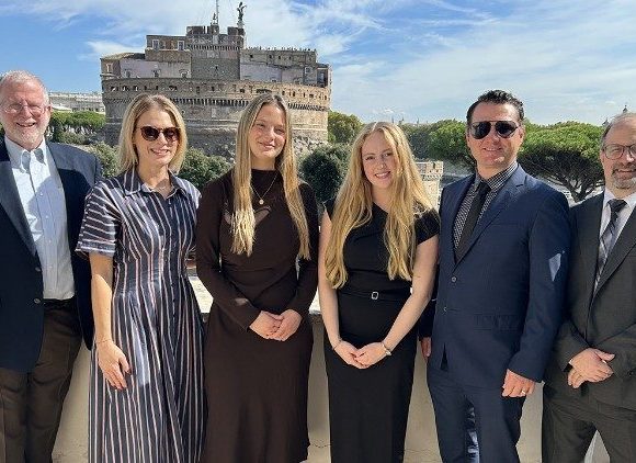 Pope Leo meets with faculty and students from Villanova University, his alma mater