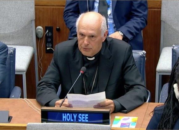 Holy See at UN: Build lasting peace through development, not military spending