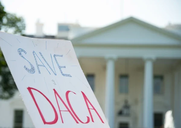 Texas bishops issue statement expressing solidarity with immigrants ahead of court order