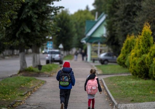 Holy See: Ukrainian children must return to their families