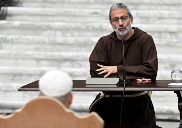 Papal preacher: Advent is a time of trusting expectation