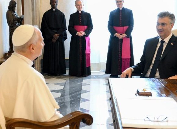 Pope receives Croatian Prime Minister Andrej Plenković