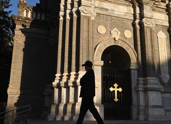 Holy See satisfied with civil recognition of Chinese Bishop Zhang Weizhu