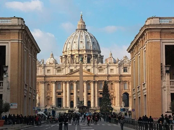 Vatican commission rejects female diaconate, although without a ‘definitive judgment’